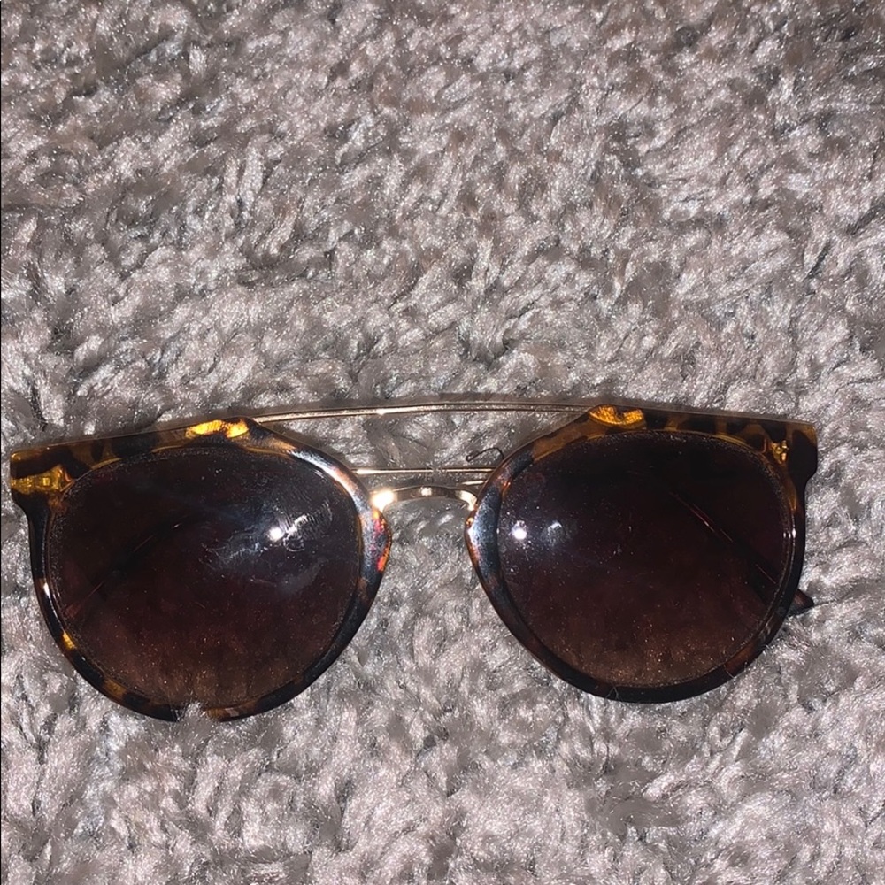 sunglasses